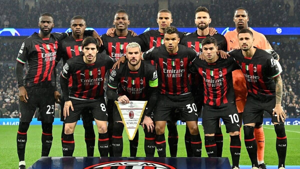 AC Milan Transfer Gelişmeleri: Leao, Pulisic ve Gimenez Satılabilir
