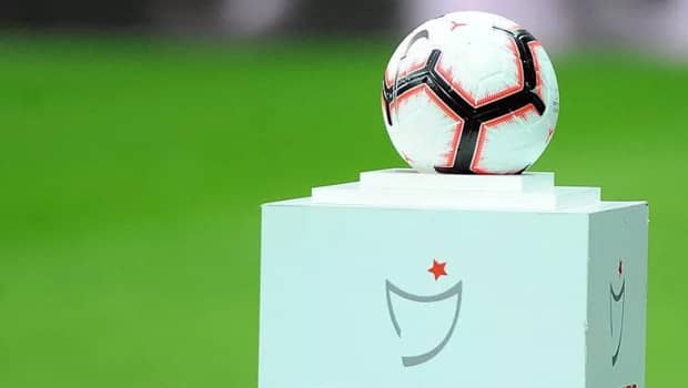 Süper Lig'in ateş hattında 4 ölüm kalım maçı!