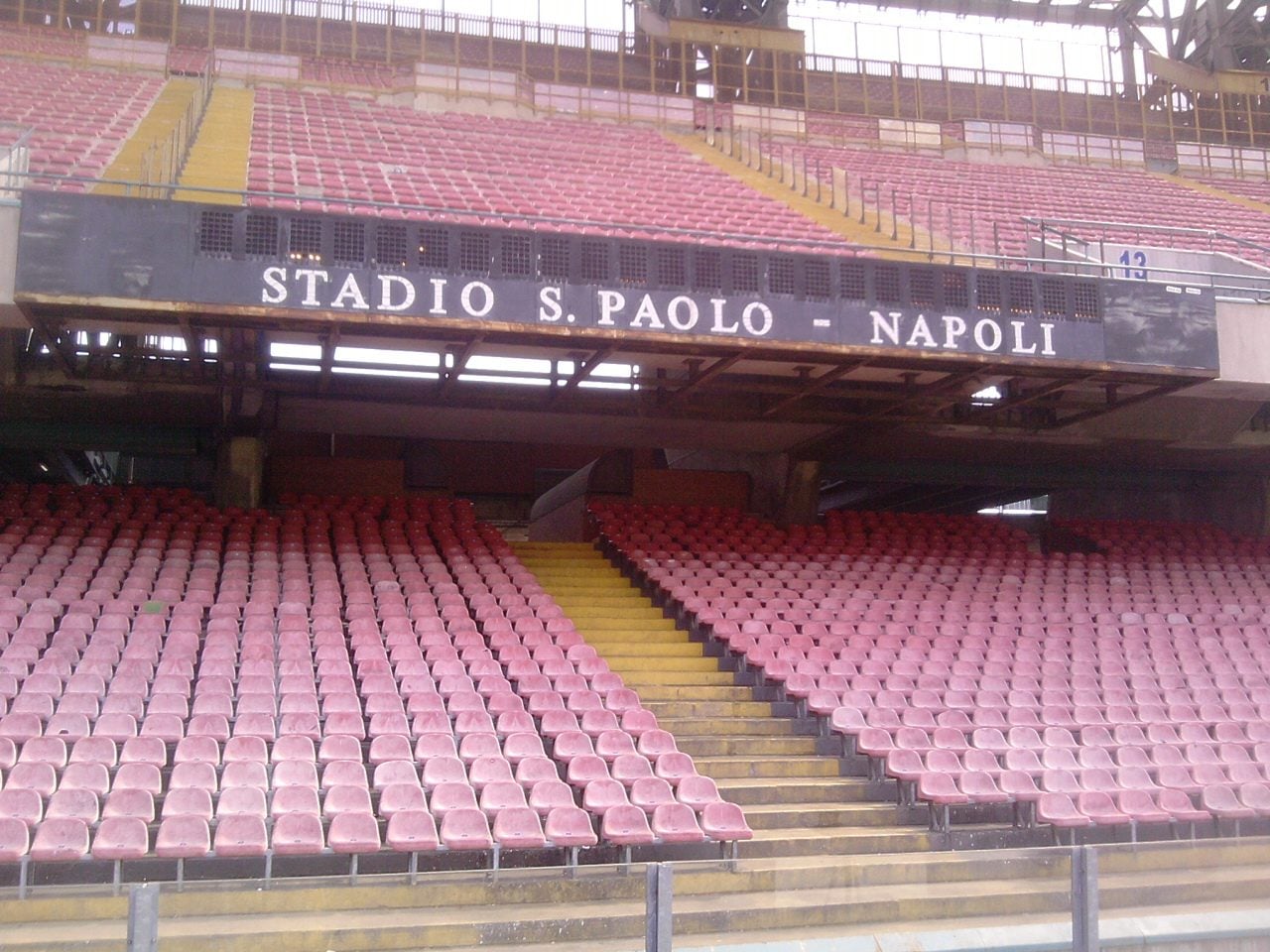 Napoli maç ve stadyum anları