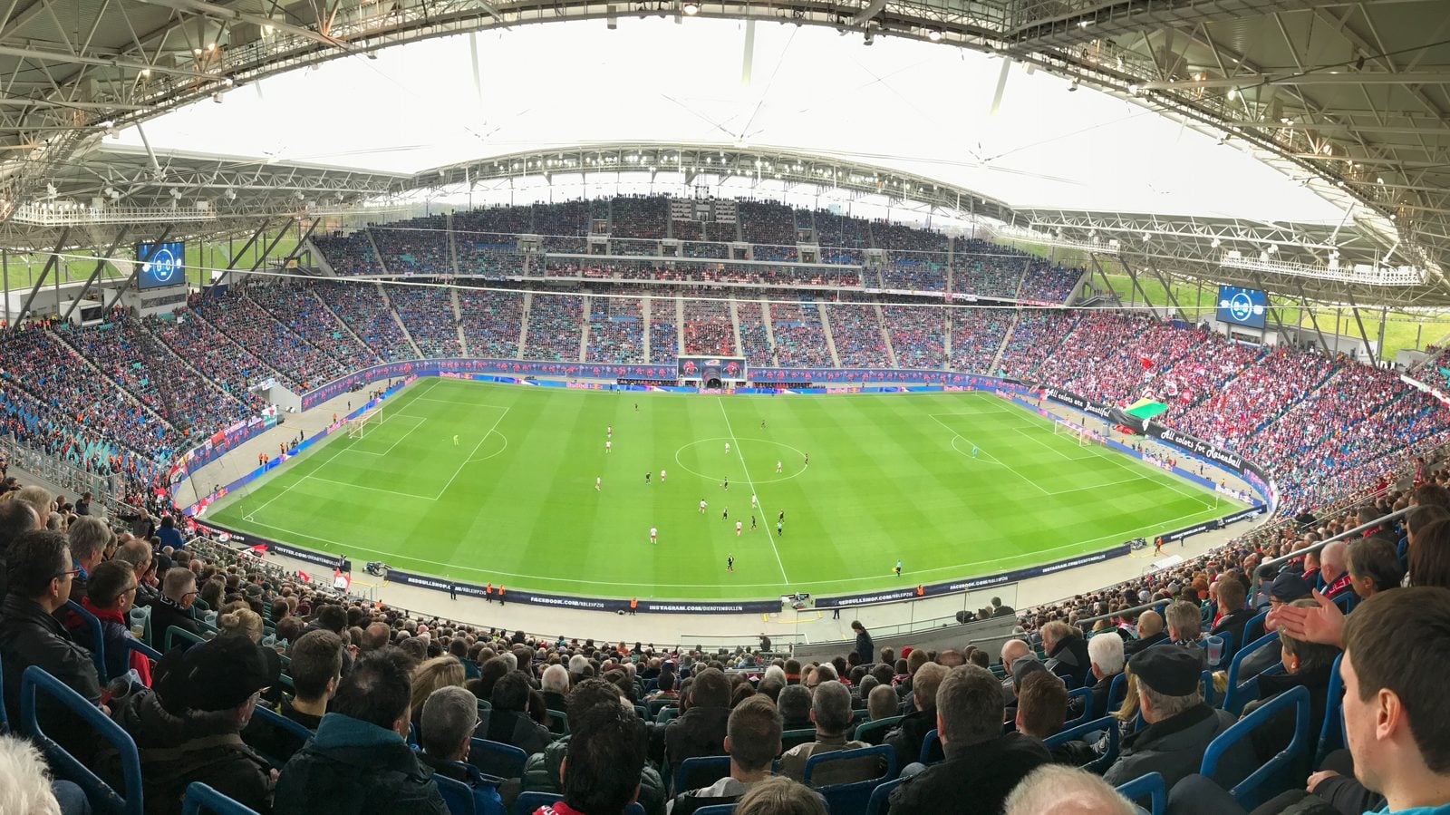 RB Leipzig maç ve stadyum anları