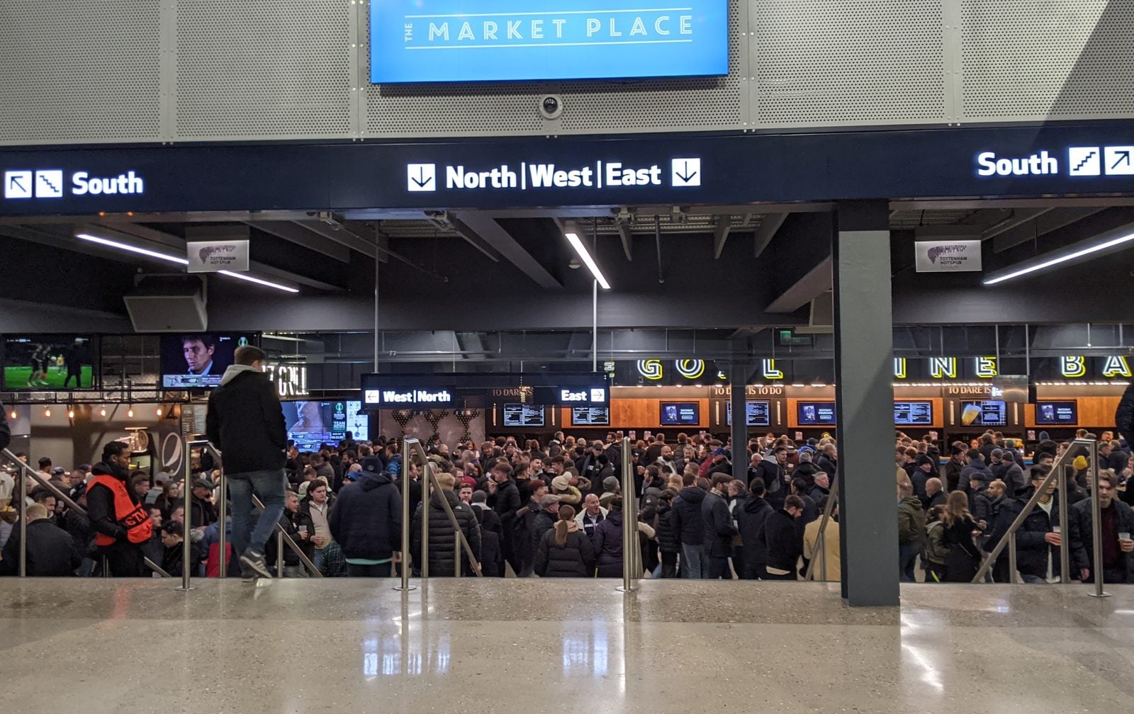 Tottenham maç ve stadyum anları