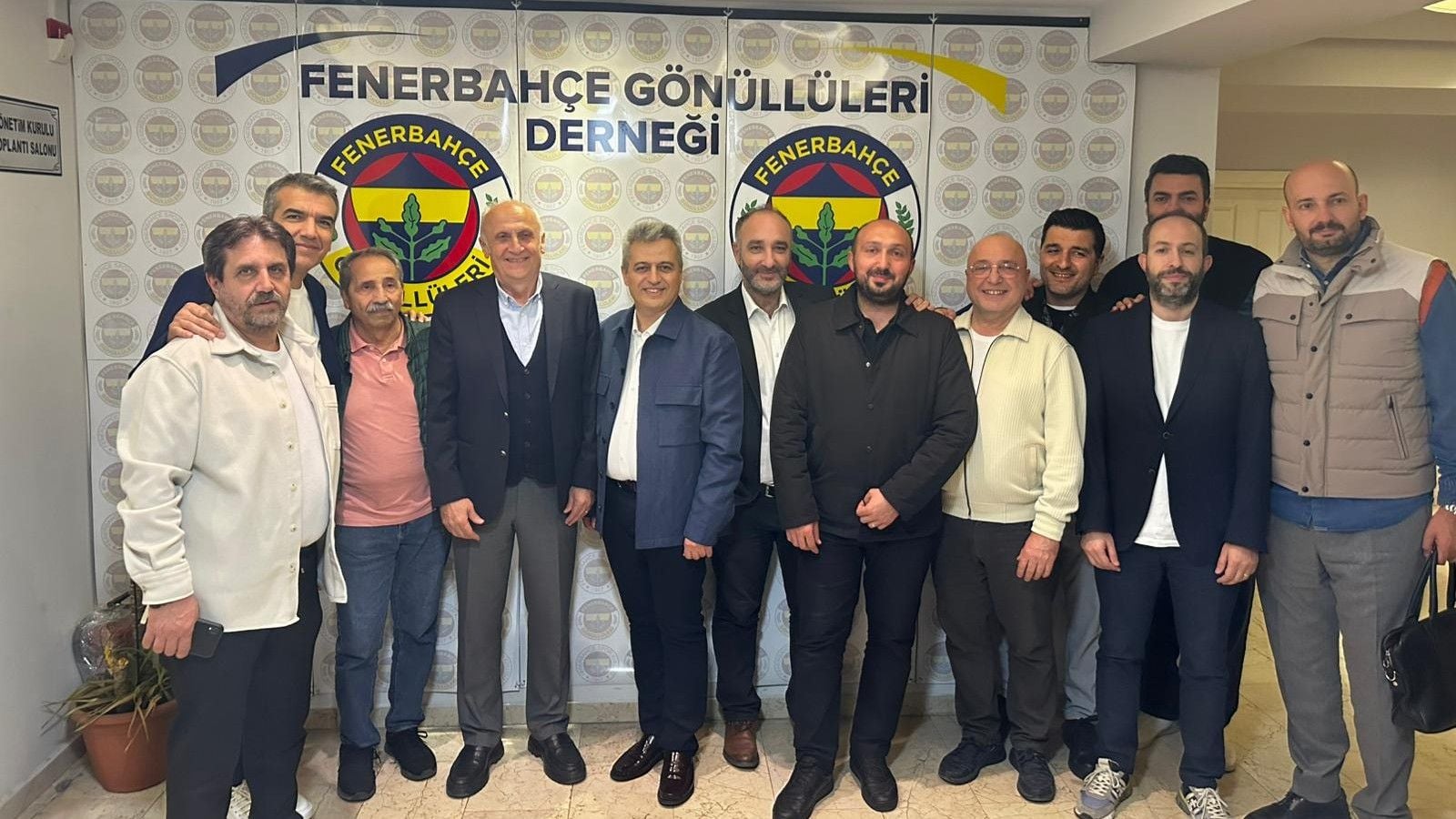 Fenerbahçe Gönüllüleri Derneği basınla bir araya geldi