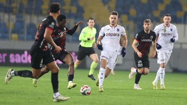 Trabzonspor'un Gençlerbirliği maçı kamp kadrosu açıklandı! Onana, Savic...
