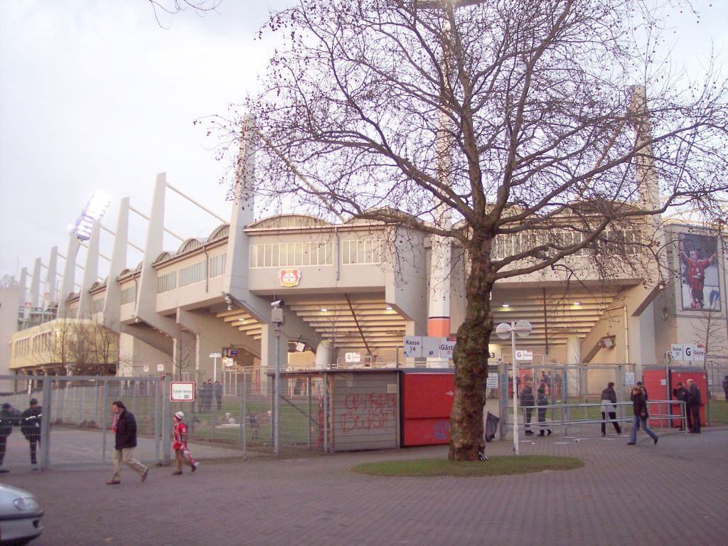 Bayer Leverkusen maç ve stadyum anları