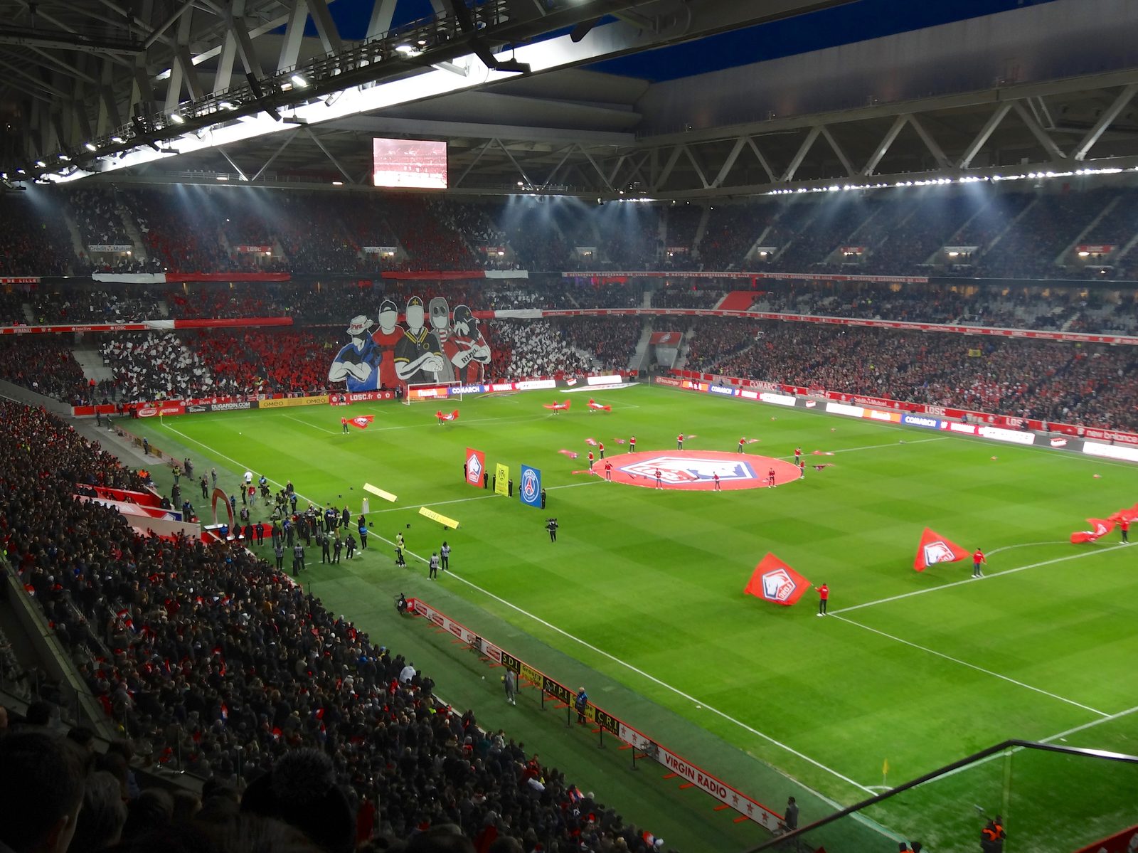Lille maç ve stadyum anları