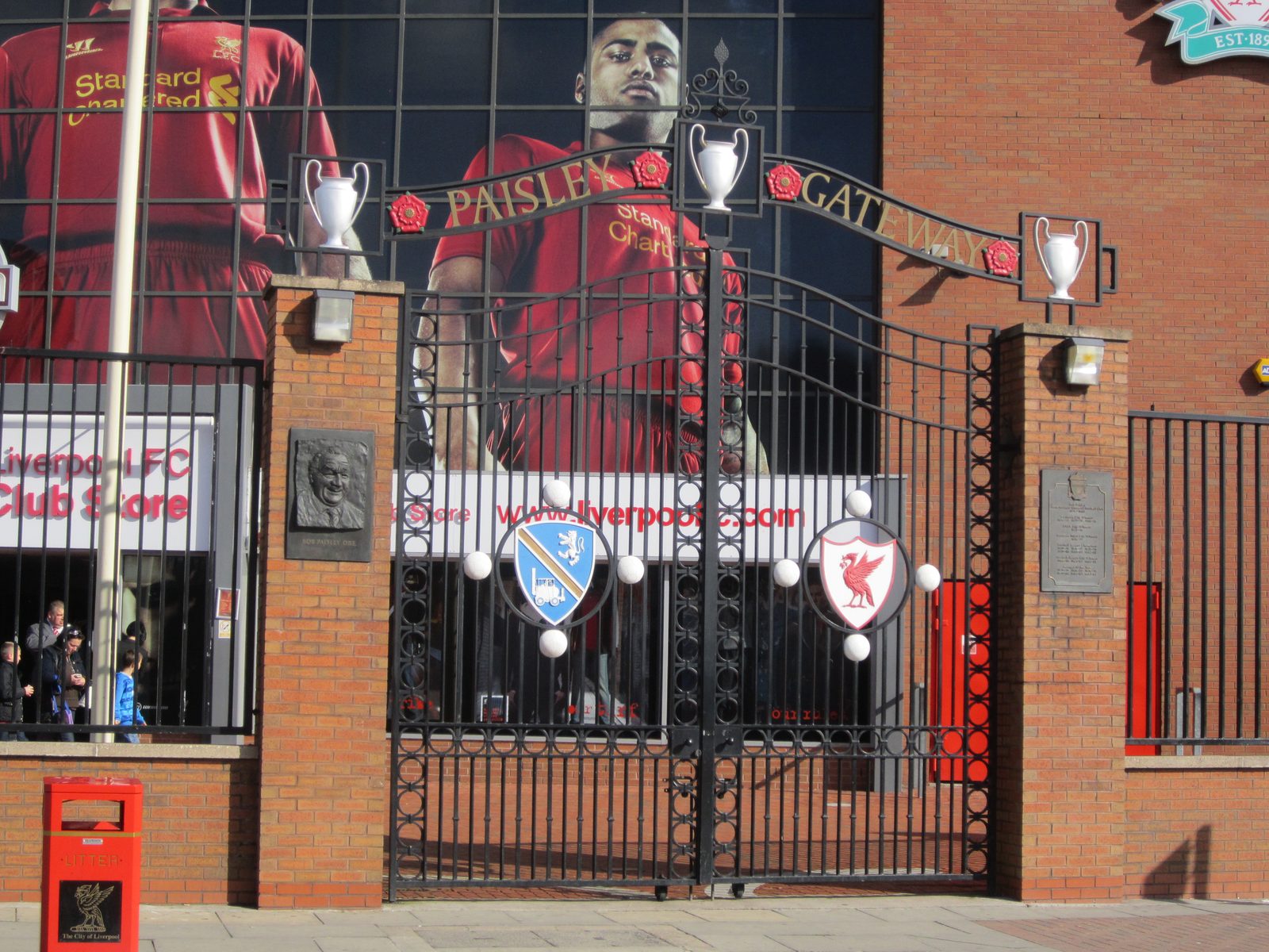 Liverpool maç ve stadyum anları
