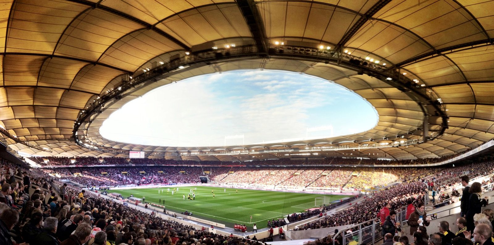VfB Stuttgart maç ve stadyum anları
