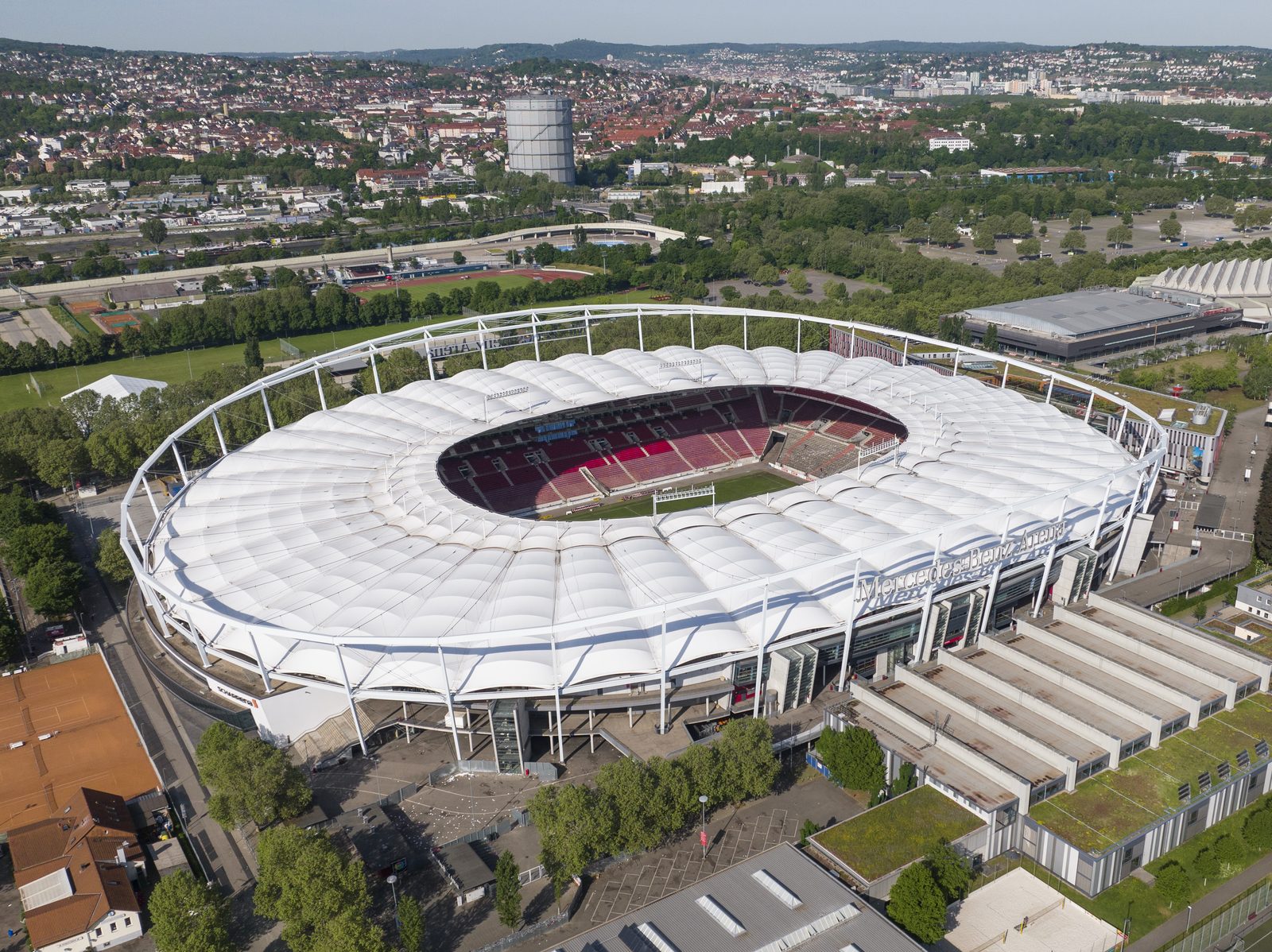 VfB Stuttgart maç ve stadyum anları